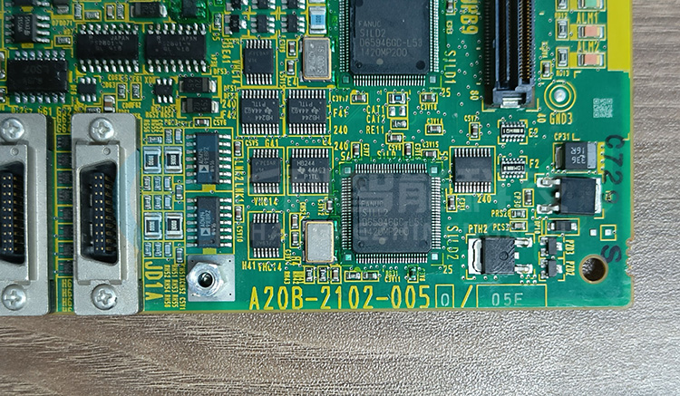 發(fā)那科機(jī)器人IO通訊板A20B-2102-0050/05F