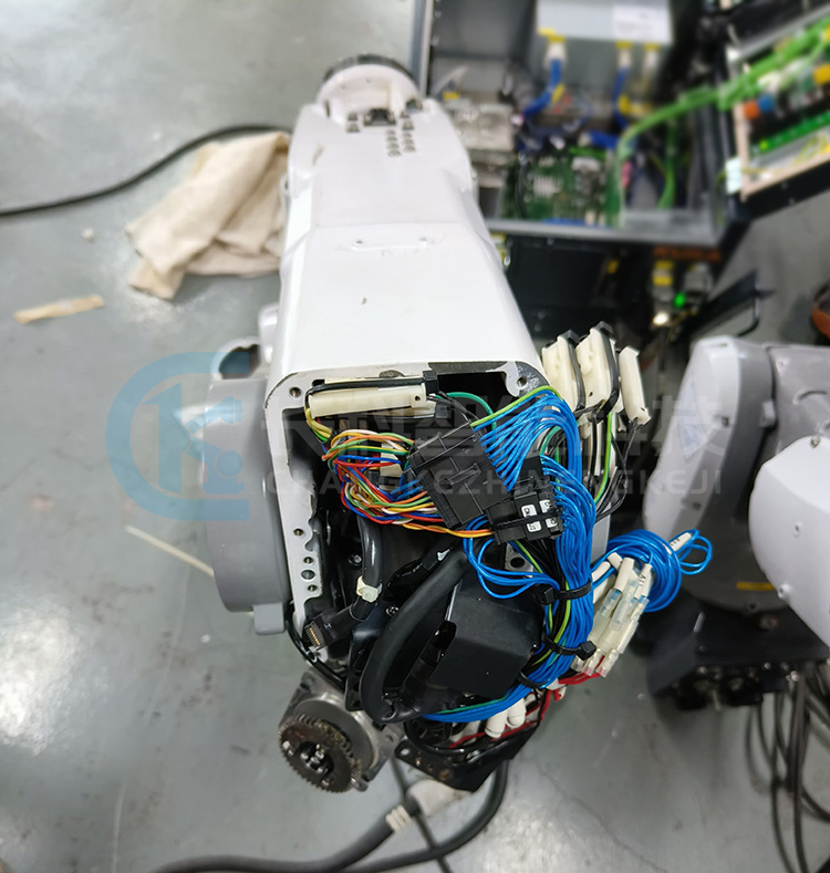 維修那智機(jī)器人MZ04、MZ07