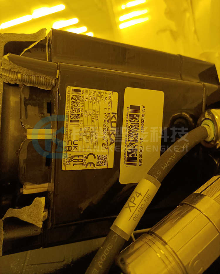 庫卡機器人KR210 R2700 prime CR FLR撞機維修