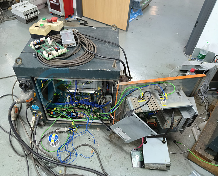 KUKA庫卡機器人KR C4 smallsize控制柜維修